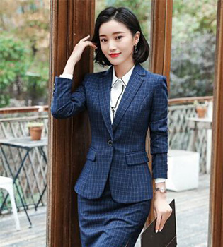 職場(chǎng)白(bái)領